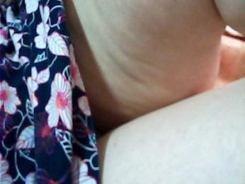 CrimsonVeil webcam model stream image