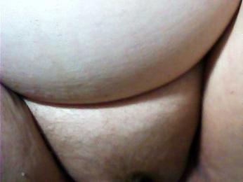 CrimsonVeil webcam model stream image