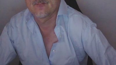 Pad_OBrian webcam model stream image