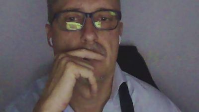 Pad_OBrian webcam model stream image