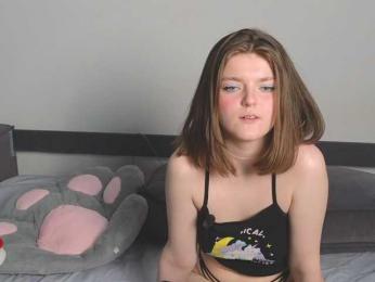 Annpopsy webcam model stream image