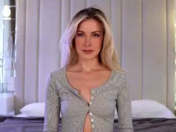 krissone webcam model stream image