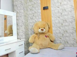 Penelophe Fox webcam flirt4free model stream image