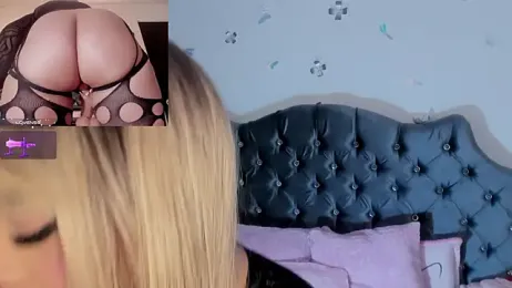 conny__curly webcam stripchat model stream image