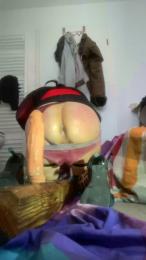 Moniqu3Lov3 webcam model stream image