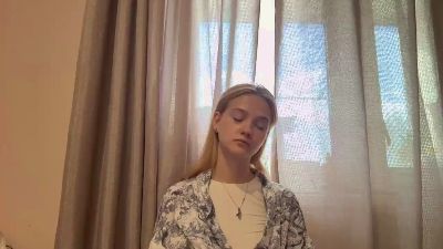 WhitneyKuch webcam model stream image