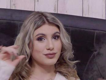 SweetAnisia webcam bongacams model stream image