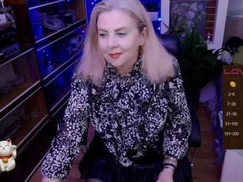 Delicecatmyau webcam model stream image