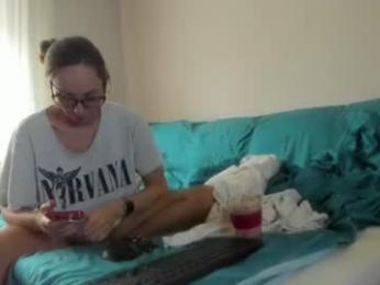 issabelle_69 webcam model stream image