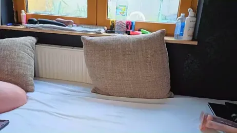 SherryOutdoor1 webcam model stream image