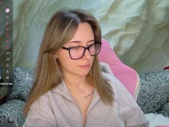 Unearthly webcam model stream image