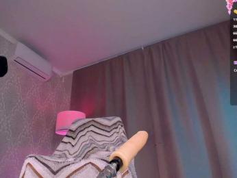 Juicy-Vikki webcam bongacams model stream image