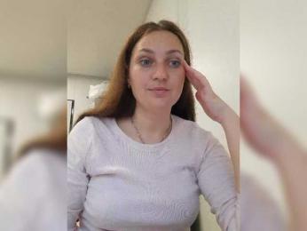 MiLAshKaA webcam model stream image
