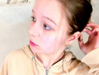 MelMooon webcam bongacams model stream image