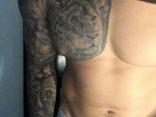 Thiago Lugo webcam flirt4free model stream image