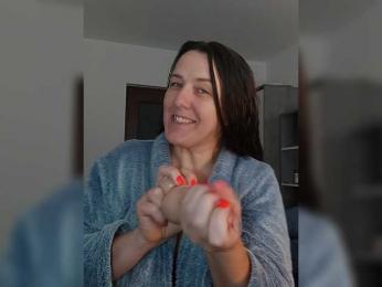 Angela100 webcam bongacams model stream image
