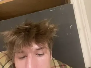 yourwhiteboy1 webcam model stream image