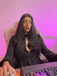 Felicia_smok3 webcam preview