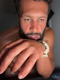 HungStr8Lightskin webcam stripchat model stream image