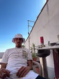 piccolo2002 webcam model stream image