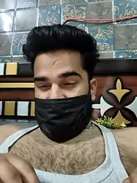 BeardKingoBack webcam stripchat model stream image