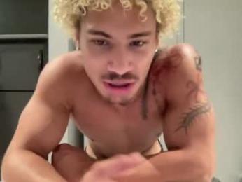 kingzosh webcam model stream image