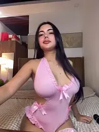 Bombshell_Rebbecca webcam model stream image