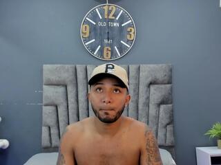 Jax Maxwell webcam model stream image