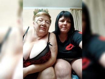 SweetLenaandNatalia webcam model stream image