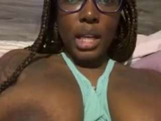 yoursecret1425 webcam model stream image