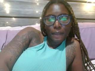 yoursecret1425 webcam model stream image