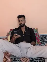 bisexual_yhh webcam model stream image
