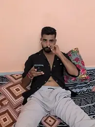 bisexual_yhh webcam model stream image