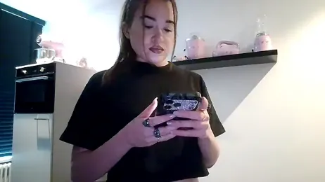 avajade webcam stripchat model stream image