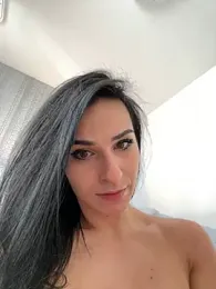OIivia webcam model stream image