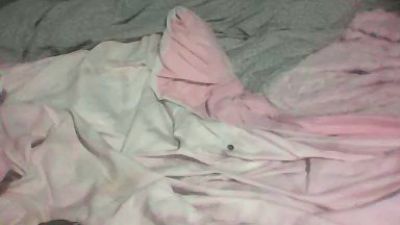 DUMBCANADAIN webcam model stream image
