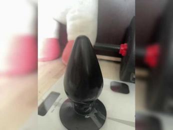 Honey_buns webcam bongacams model stream image