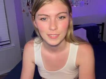 elliee81 webcam chaturbate model stream image
