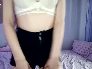 Juliane Farnese webcam flirt4free model stream image