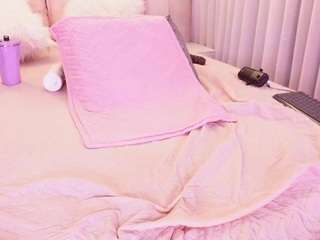 mssbombom webcam model stream image