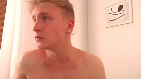 AlexxSweet webcam model stream image