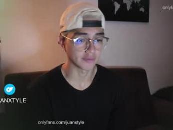 juancamroom webcam chaturbate model stream image