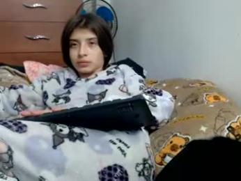 kratos_and_afrodita webcam chaturbate model stream image