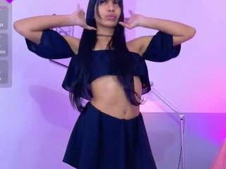 littlee-emily webcam model stream image