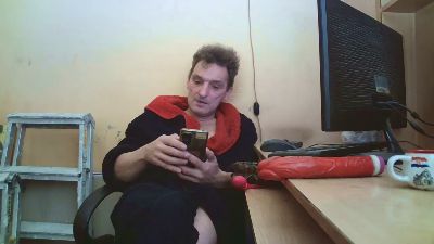 dundyFocus webcam cam4 model stream image