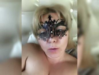 JulAmur webcam model stream image