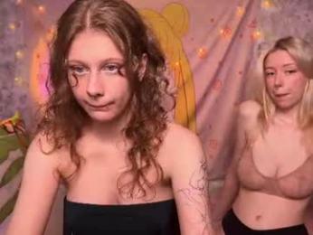 l1ttlekiki webcam model stream image