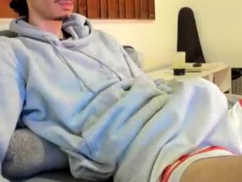 moderdelier webcam model stream image