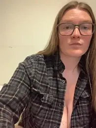 PussiesnCream_ webcam model stream image