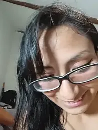 LucyCherry69 webcam model stream image